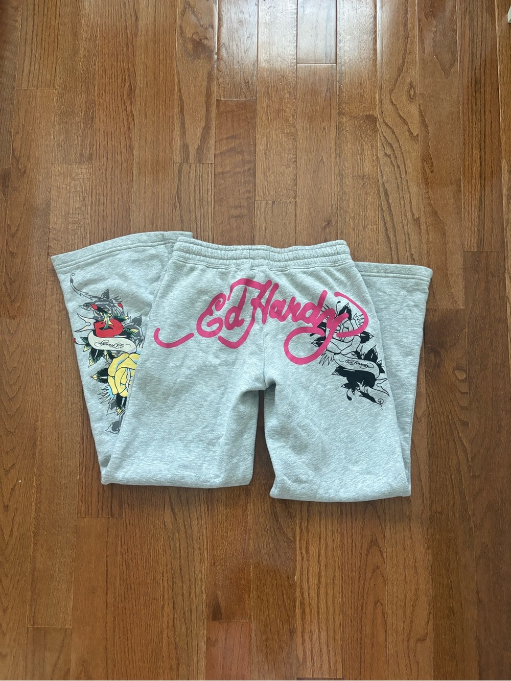 ed hardy y2k inspired flare grey graphic sweatpants small